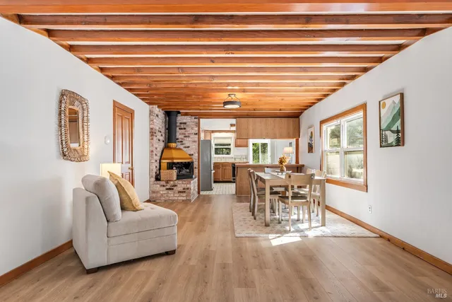 $899,000 | 820 Brown Street, Healdsburg, CA 95448