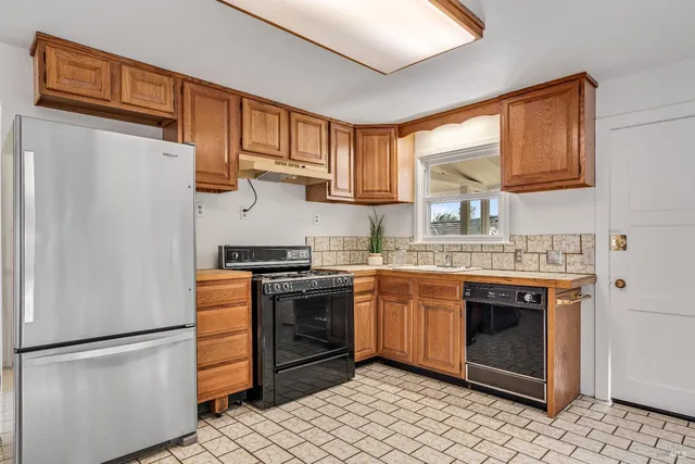 $899,000 | 820 Brown Street, Healdsburg, CA 95448