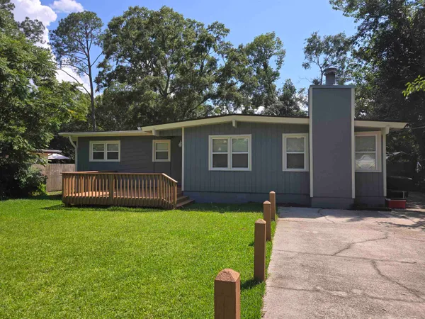 $2,100 | 1809 Tyndall Drive, Unit A, Tallahassee, FL 32304