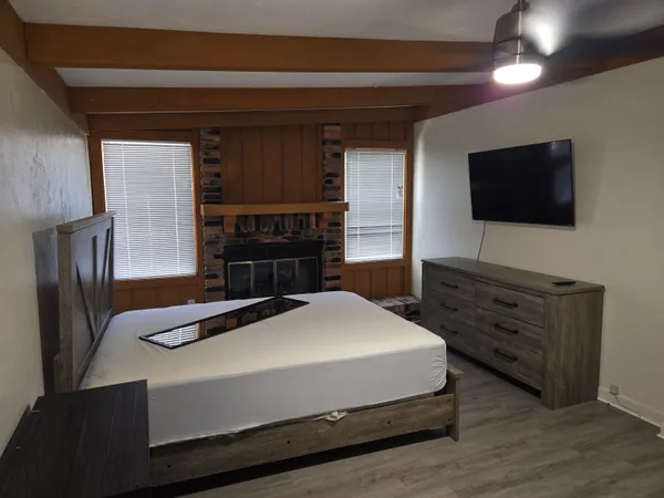 $2,100 | 1809 Tyndall Drive, Unit A, Tallahassee, FL 32304