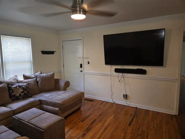 $2,100 | 1809 Tyndall Drive, Unit A, Tallahassee, FL 32304