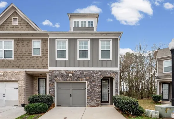 $239,900 | 5044 Longview Walk, Decatur, GA 30035