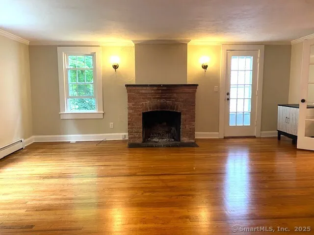 $4,200 | 623 Elm Street, Monroe, CT 06468