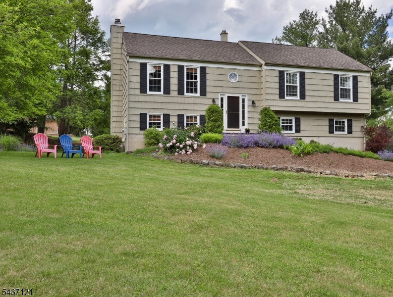 13 Raritan Drive Califon, NJ 07830 - Photo 20 of 21