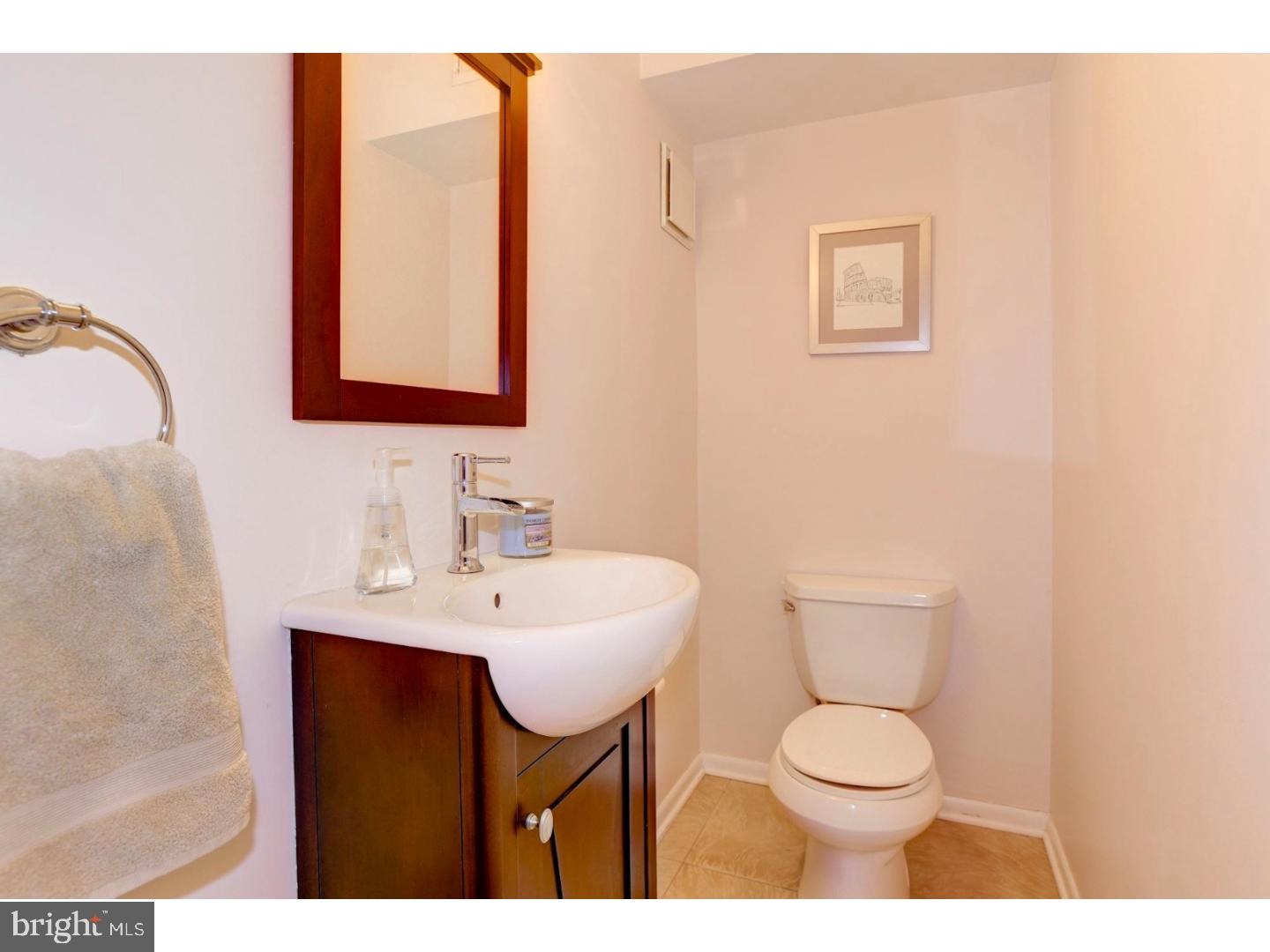 36 Freedom Road Sewell, NJ 08080 - Photo 21 of 25 Bathroom
