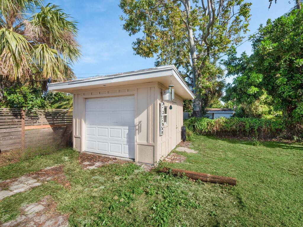 1309 Southeast Pathfinder Avenue Stuart, FL 34994 - Photo 13 of 13 Exterior - Garage/She