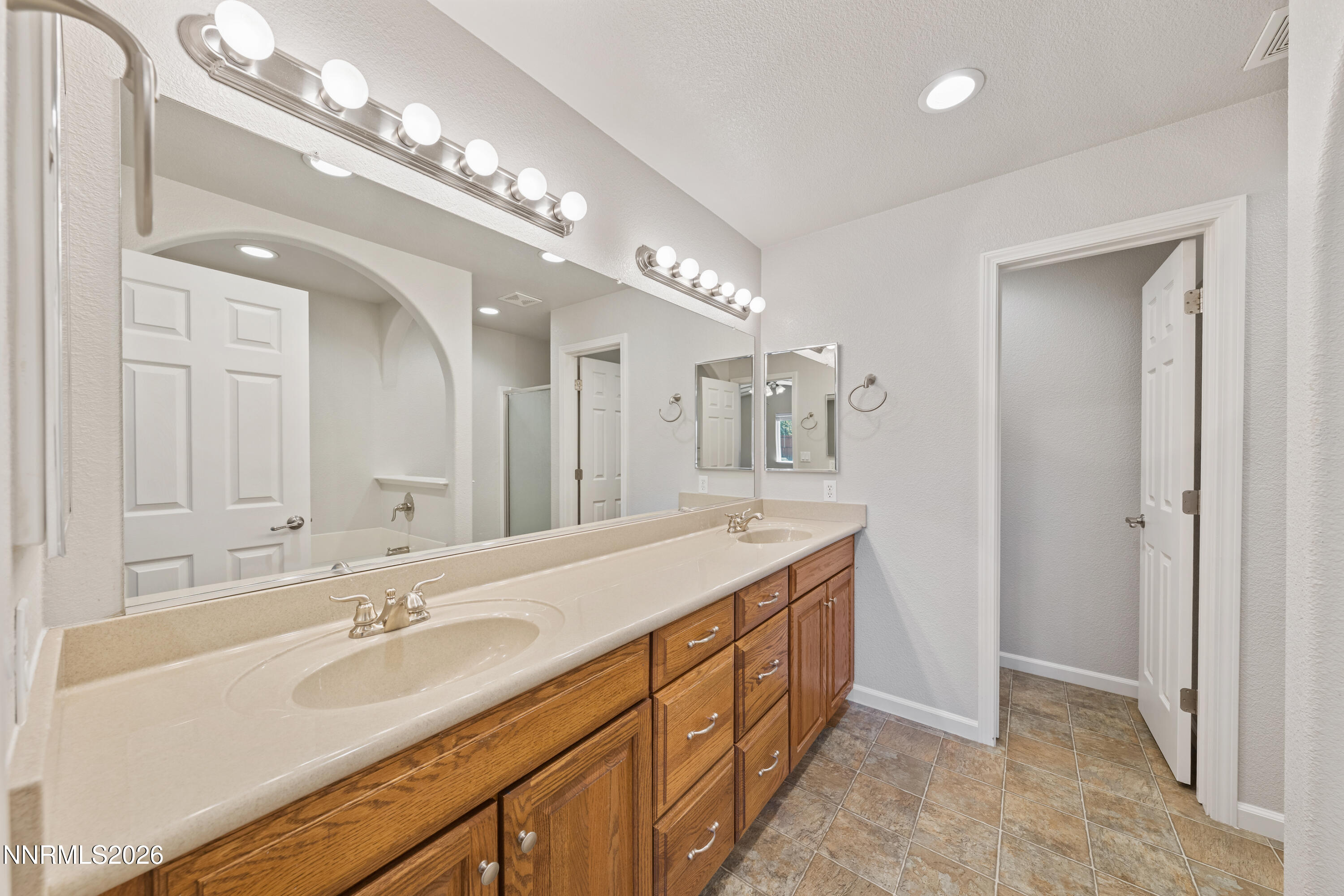 18382 Narrowleaf Court Reno, NV 89508 - Photo 38 of 65 A7V02702