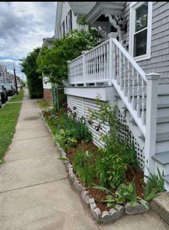 116 Rounds Street New Bedford, MA 02740 - Photo 2 of 31