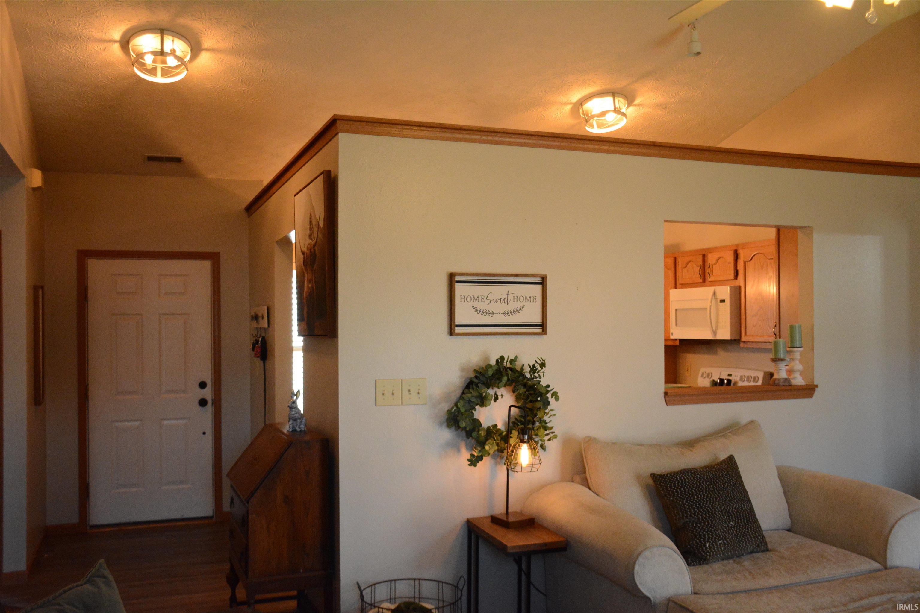 5643 Bluegrass Circle Lafayette, IN 47905 - Photo 6 of 35