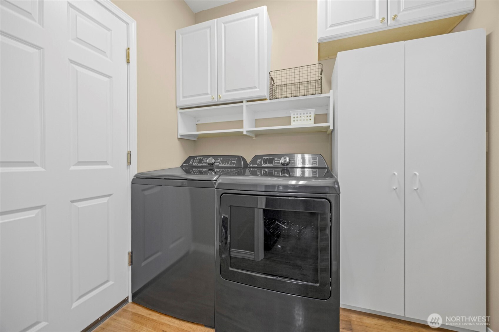 12434 232nd Way Northeast Redmond, WA 98053 - Photo 13 of 34