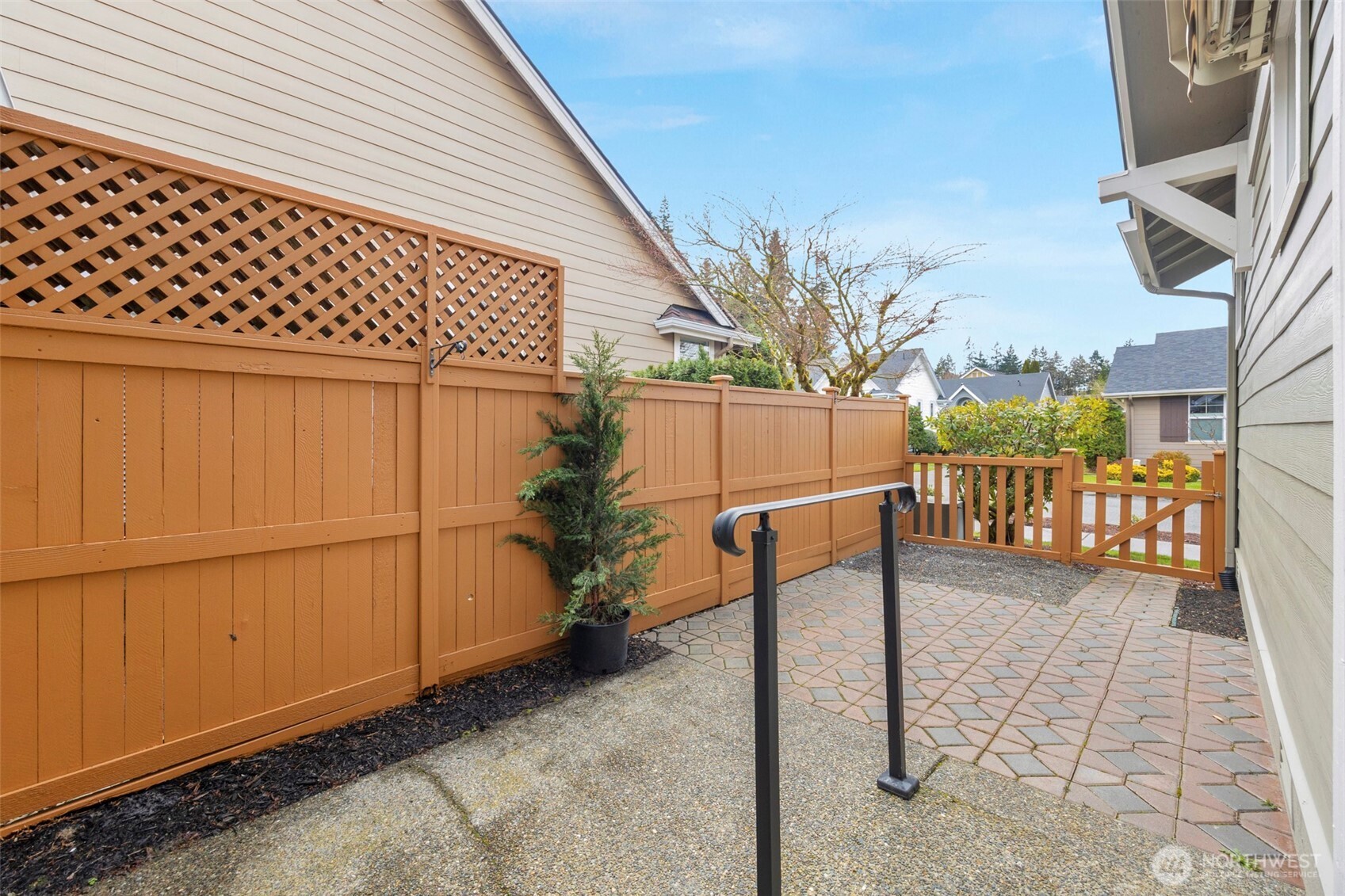 12434 232nd Way Northeast Redmond, WA 98053 - Photo 21 of 34