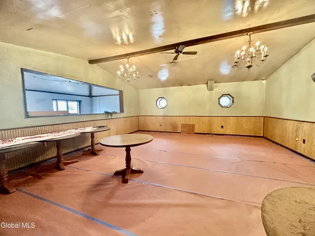 $962,000 | 46 Highway 146, Mechanicville, NY 12118