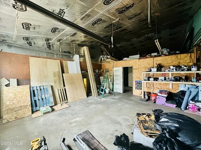 $962,000 | 46 Highway 146, Mechanicville, NY 12118