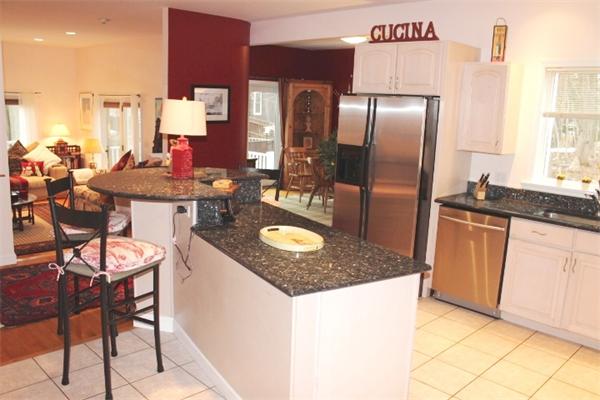 9 Baldwin Road Marblehead, MA 01945 - Photo 7 of 17