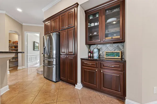 $699,999 | 2007 Cliff Manor Drive, Conroe, TX 77304