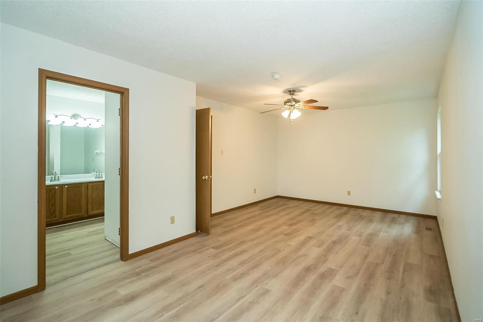 552 Spring Glen Drive Ballwin, MO 63021 - Photo 15 of 28 Gallery Image 15