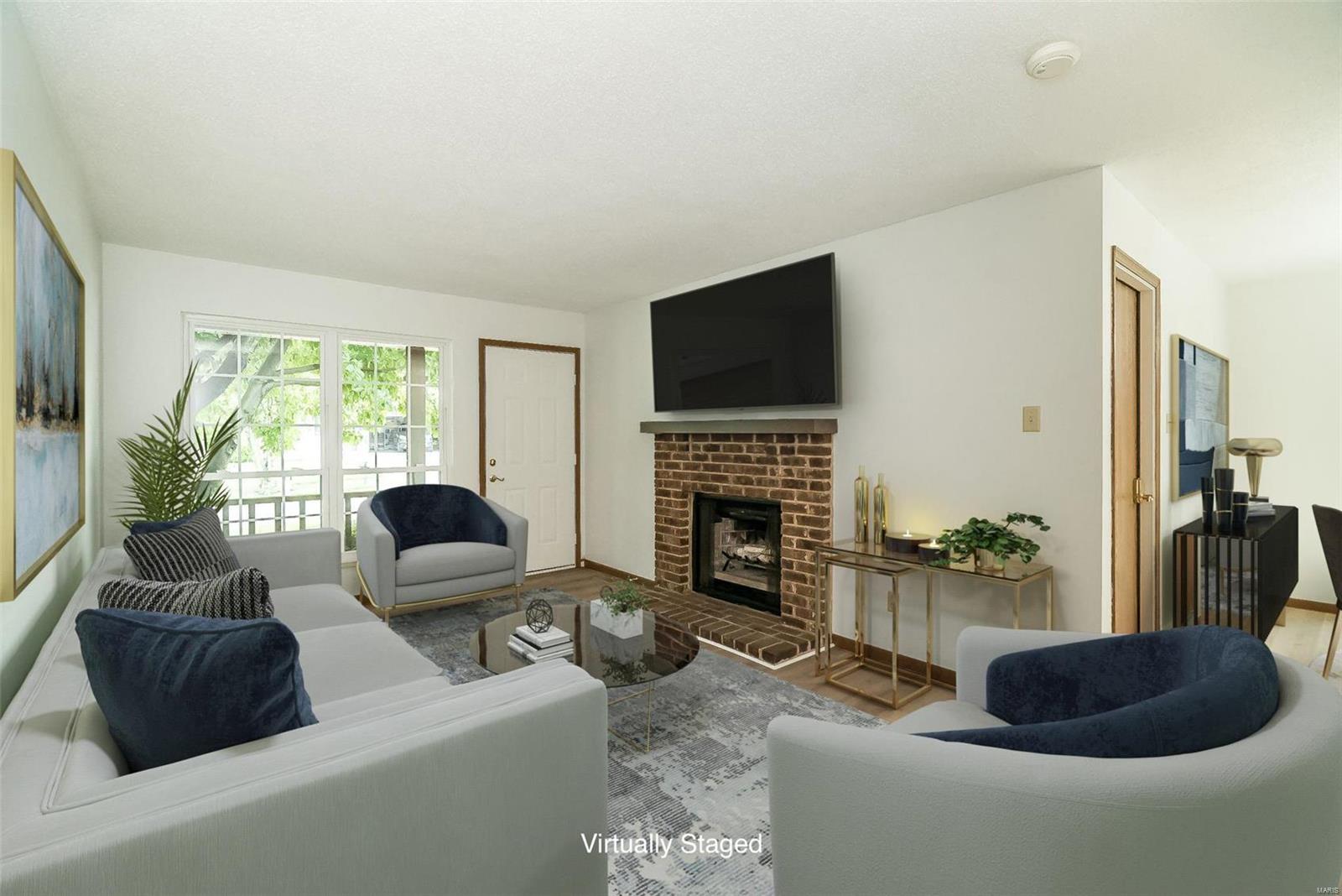 552 Spring Glen Drive Ballwin, MO 63021 - Photo 4 of 28 Gallery Image 4