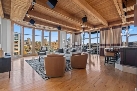 $1,220,000 | 541 East Erie Street, Unit 302, Milwaukee, WI 53202