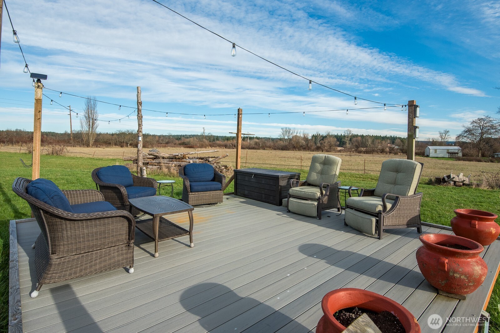 120 West Crescent Harbor Road Oak Harbor, WA 98277 - Photo 29 of 35