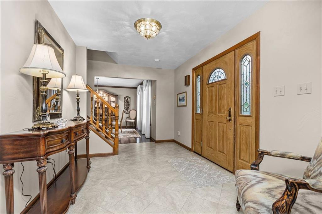 The entry sets a tone of warm, gracious welcome!