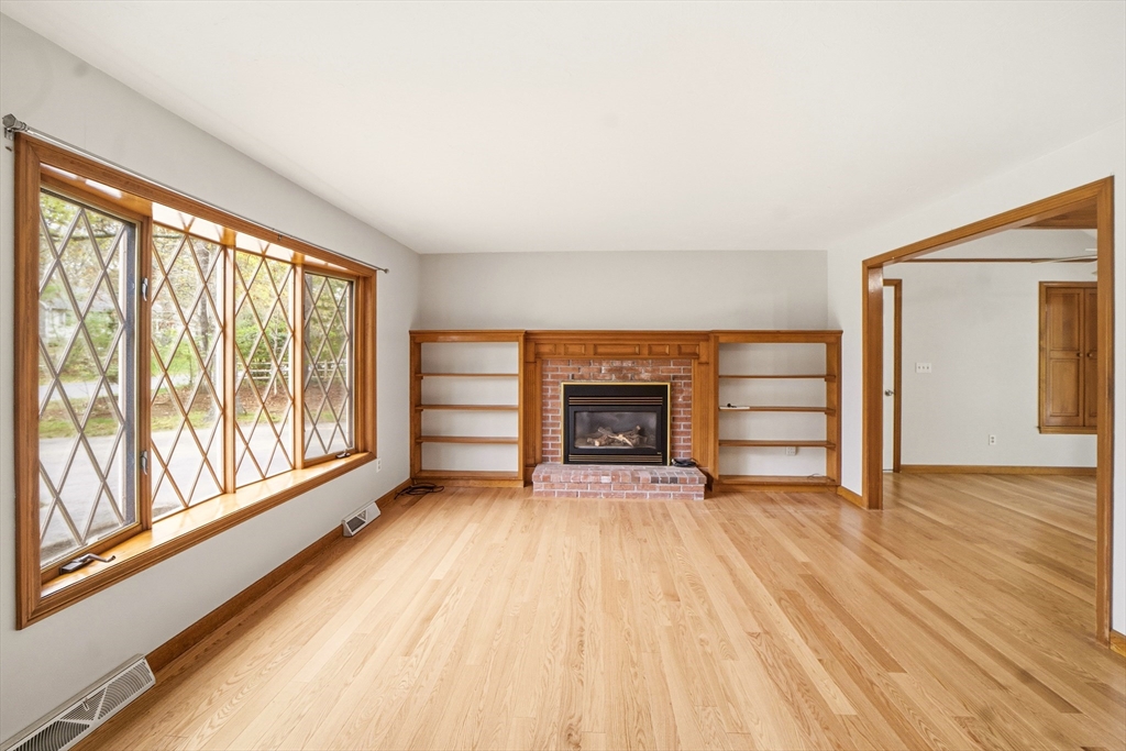 4 Bourne Hay Road Sandwich, MA 02563 - Photo 3 of 18