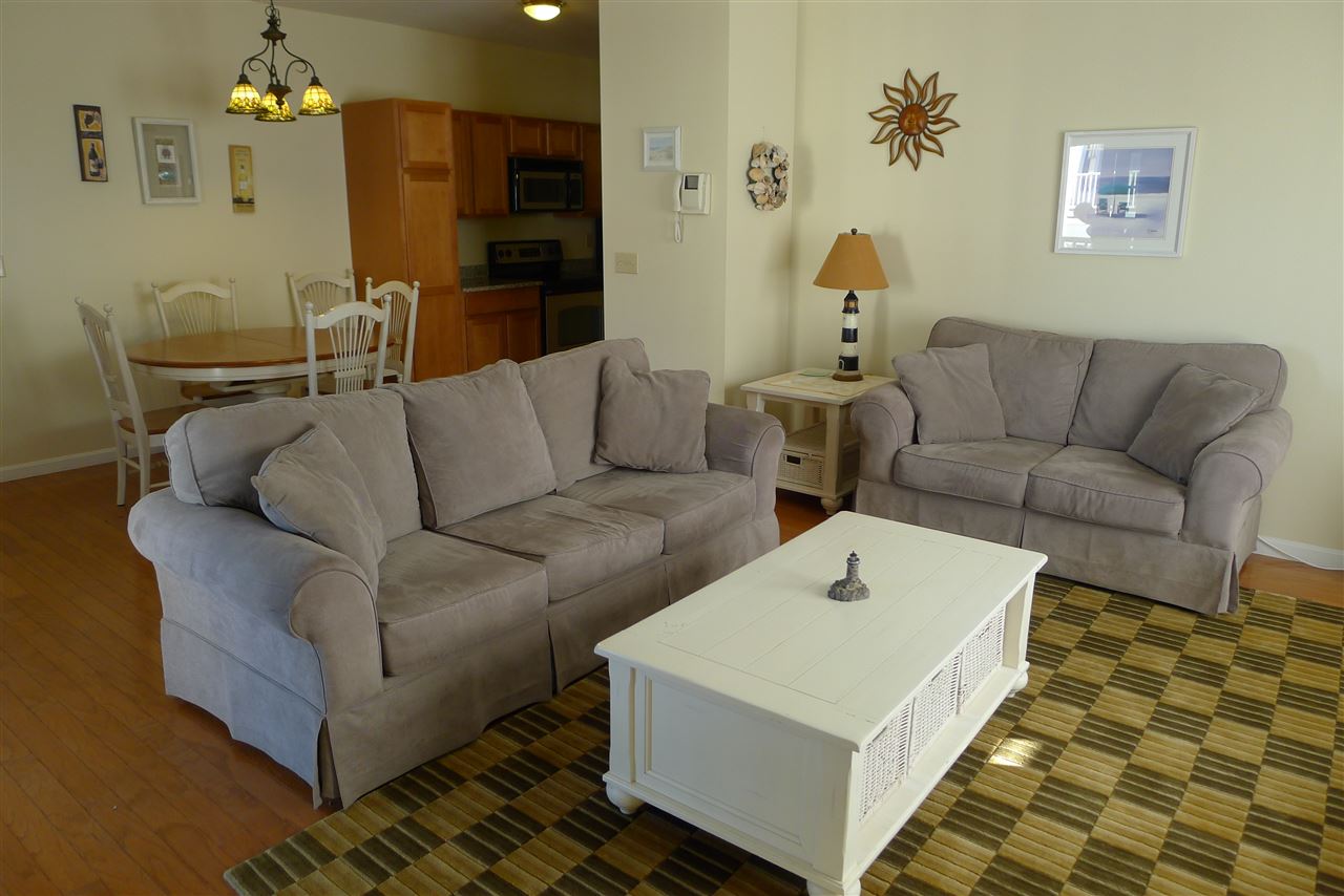 17 K Street, Unit 12 Hampton, NH 03842 - Photo 2 of 11 Gallery Image 2