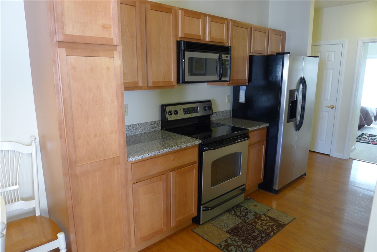 17 K Street, Unit 12 Hampton, NH 03842 - Photo 4 of 11 Gallery Image 4