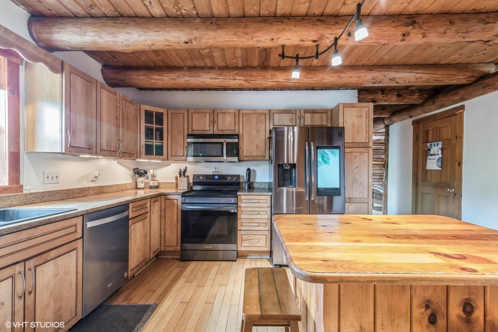 858 New County Road Dayton, ME 04005 - Photo 6 of 32 12_858NewCountryRd_2016_Large