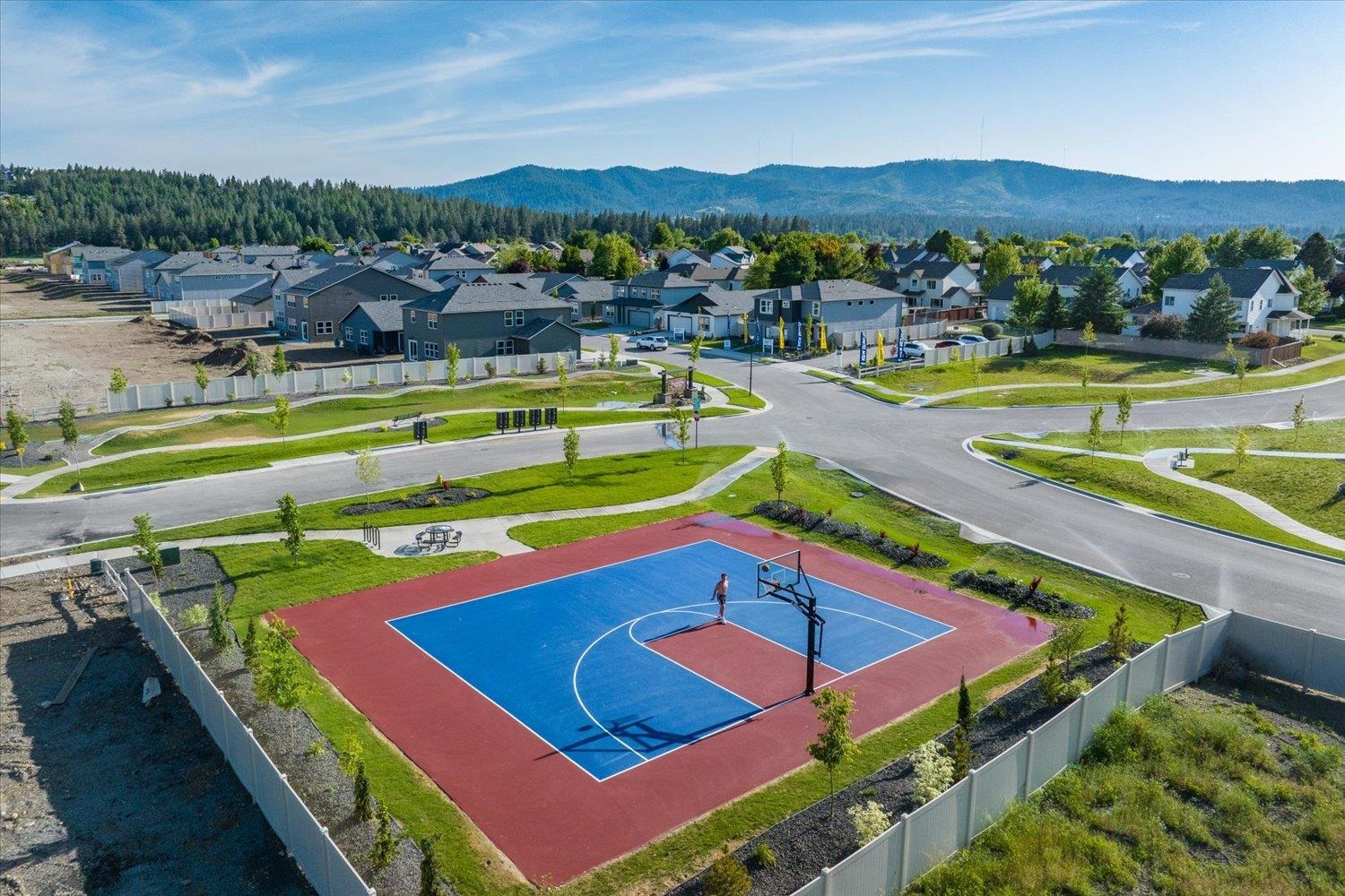 3532 South Clinton Road Spokane Valley, WA 99206 - Photo 3 of 10