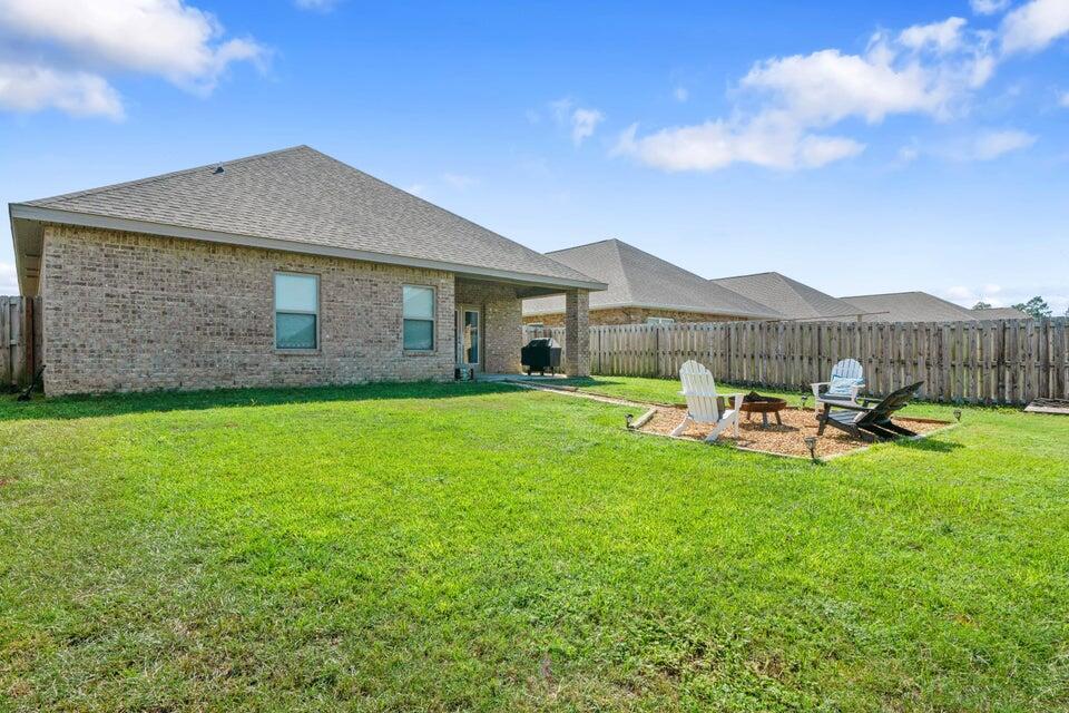 672 Teal Street Crestview, FL 32539 - Photo 27 of 30 672 Teal Back of House