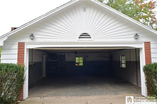 $180,000 | 11071 Mixer Road, Hanover, NY 14062