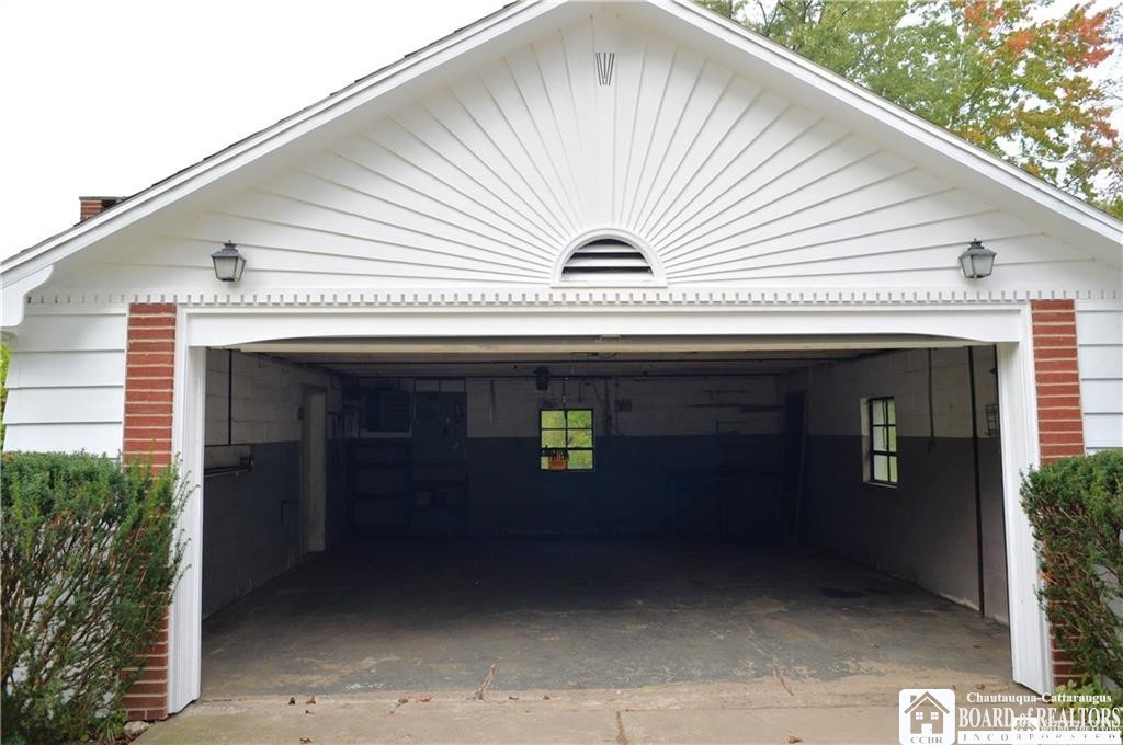 11071 Mixer Road Hanover, NY 14062 - Photo 4 of 37