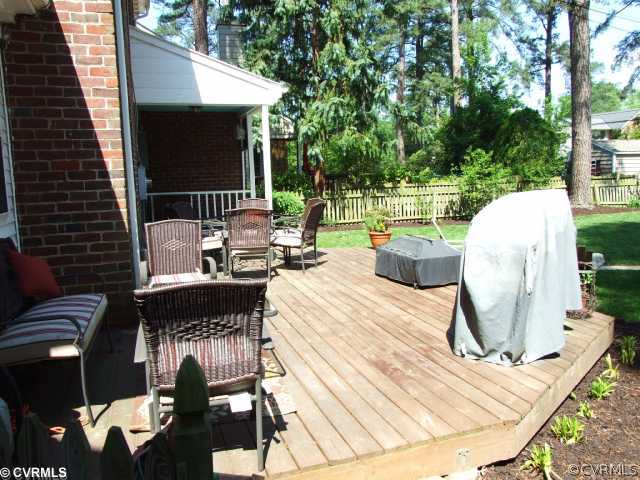 4703 Devonshire Road Richmond, VA 23225 - Photo 11 of 12 Patio/Deck - Rear Deck