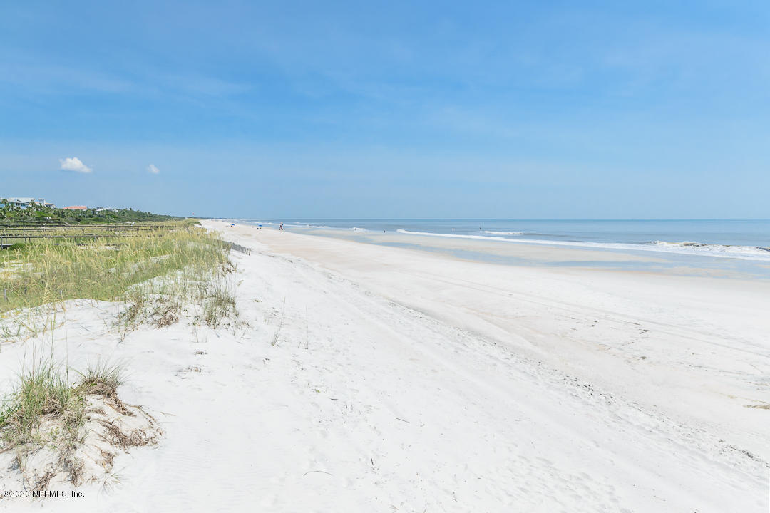 2233 Seminole Road, Unit 30 Atlantic Beach, FL 32233 - Photo 27 of 29 a view of beach and an ocean beach