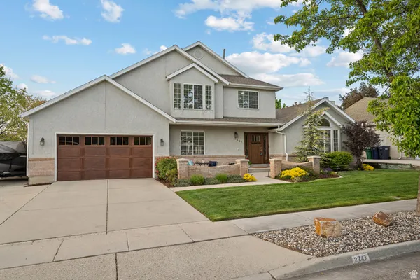 $879,000 | 2247 Willow Hills Drive, Sandy, UT 84093