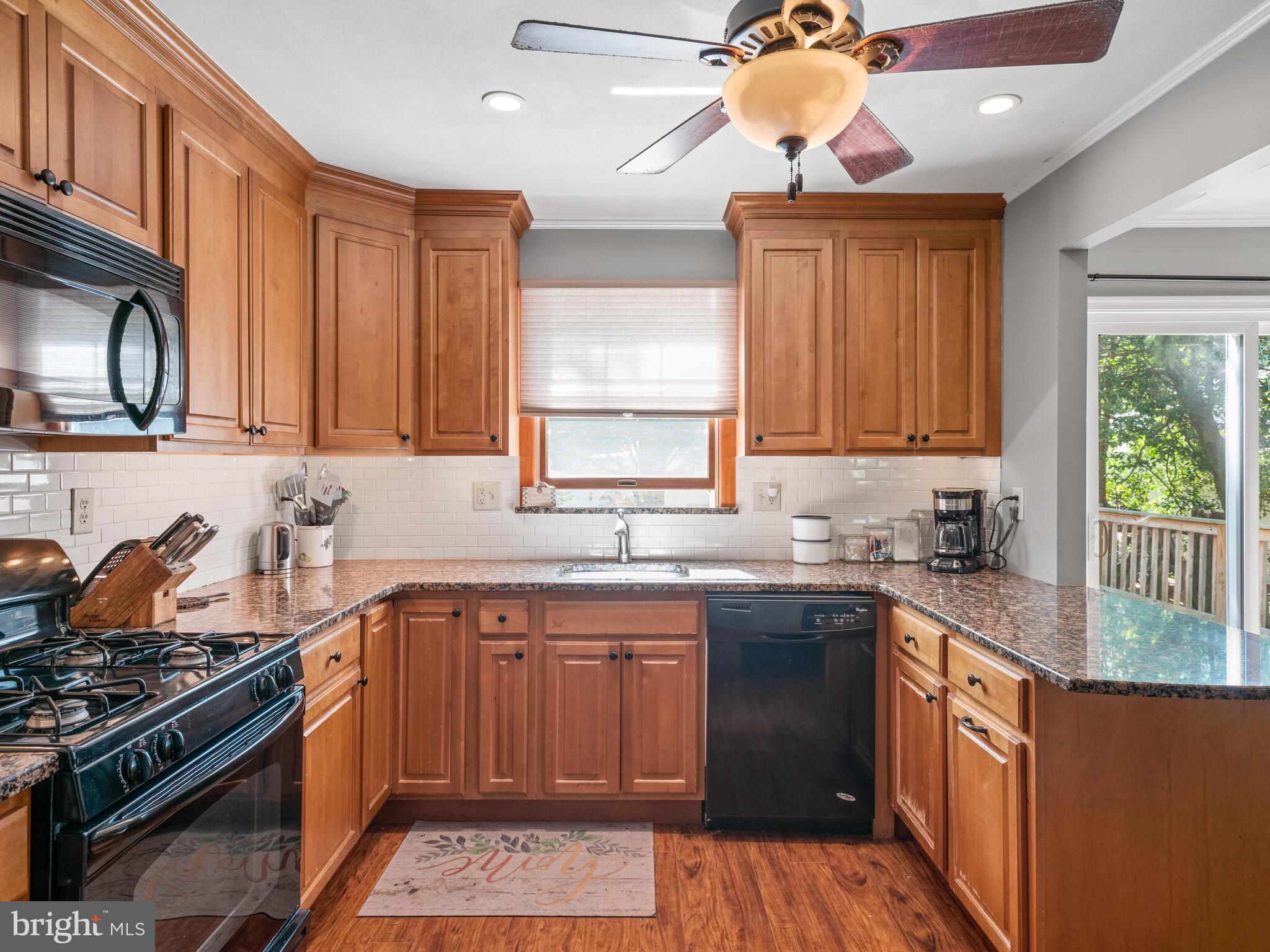 522 West Pothouse Road Phoenixville, PA 19460 - Photo 11 of 26 Kitchen