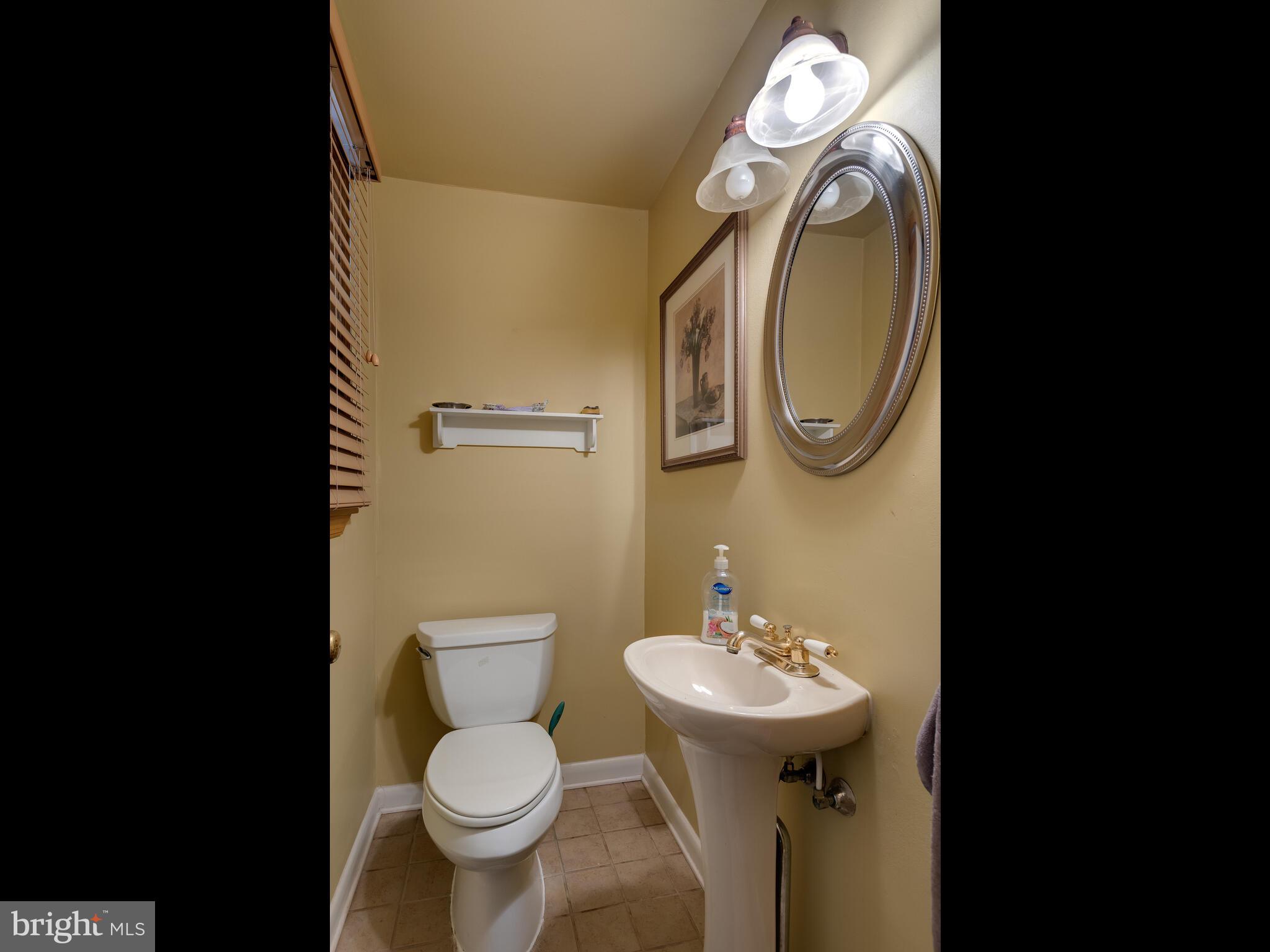 522 West Pothouse Road Phoenixville, PA 19460 - Photo 15 of 26 Half Bath