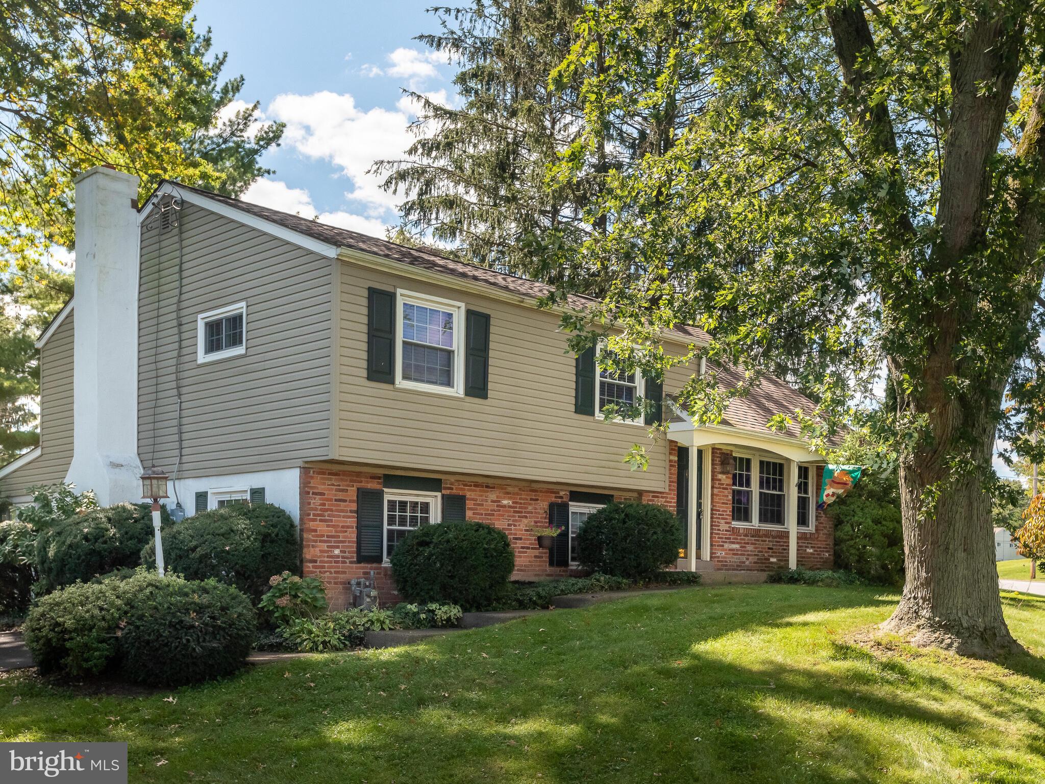 522 West Pothouse Road Phoenixville, PA 19460 - Photo 3 of 26 Exterior Side