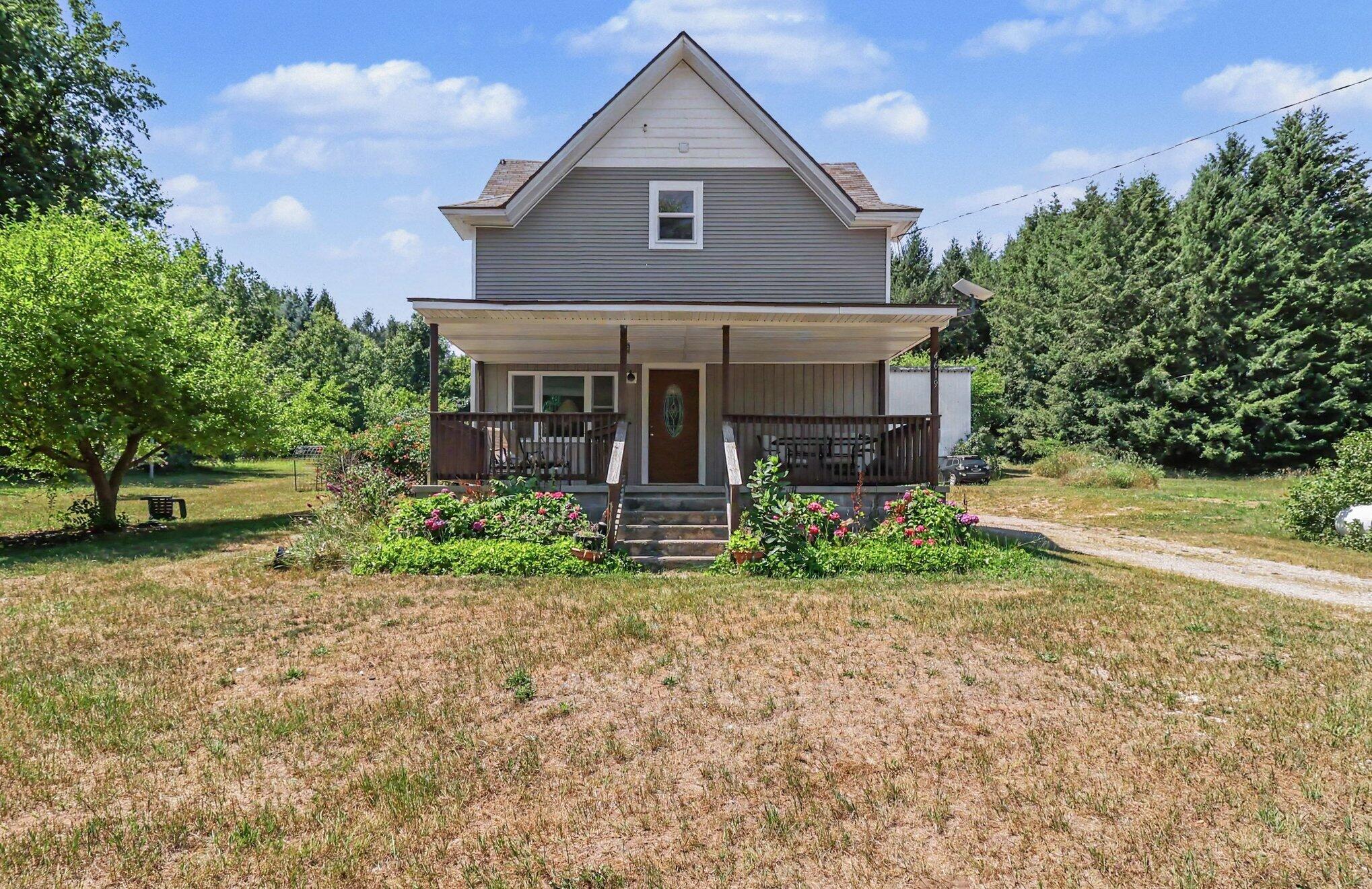 4619 South Morton Road Ludington, MI 49431 - Photo 1 of 34 front of home