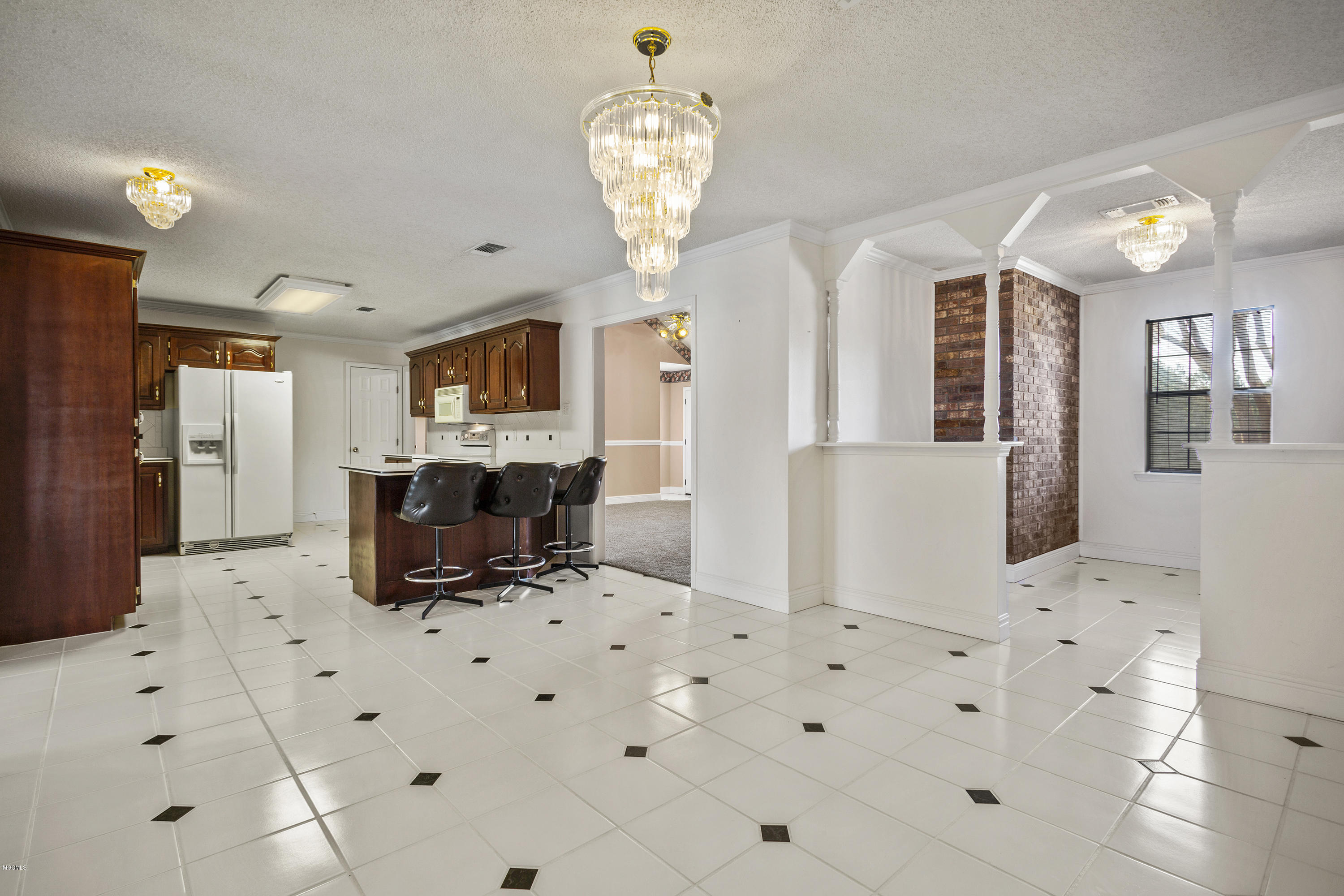 9316 Boyette Road Biloxi, MS 39532 - Photo 11 of 39 Kitchen