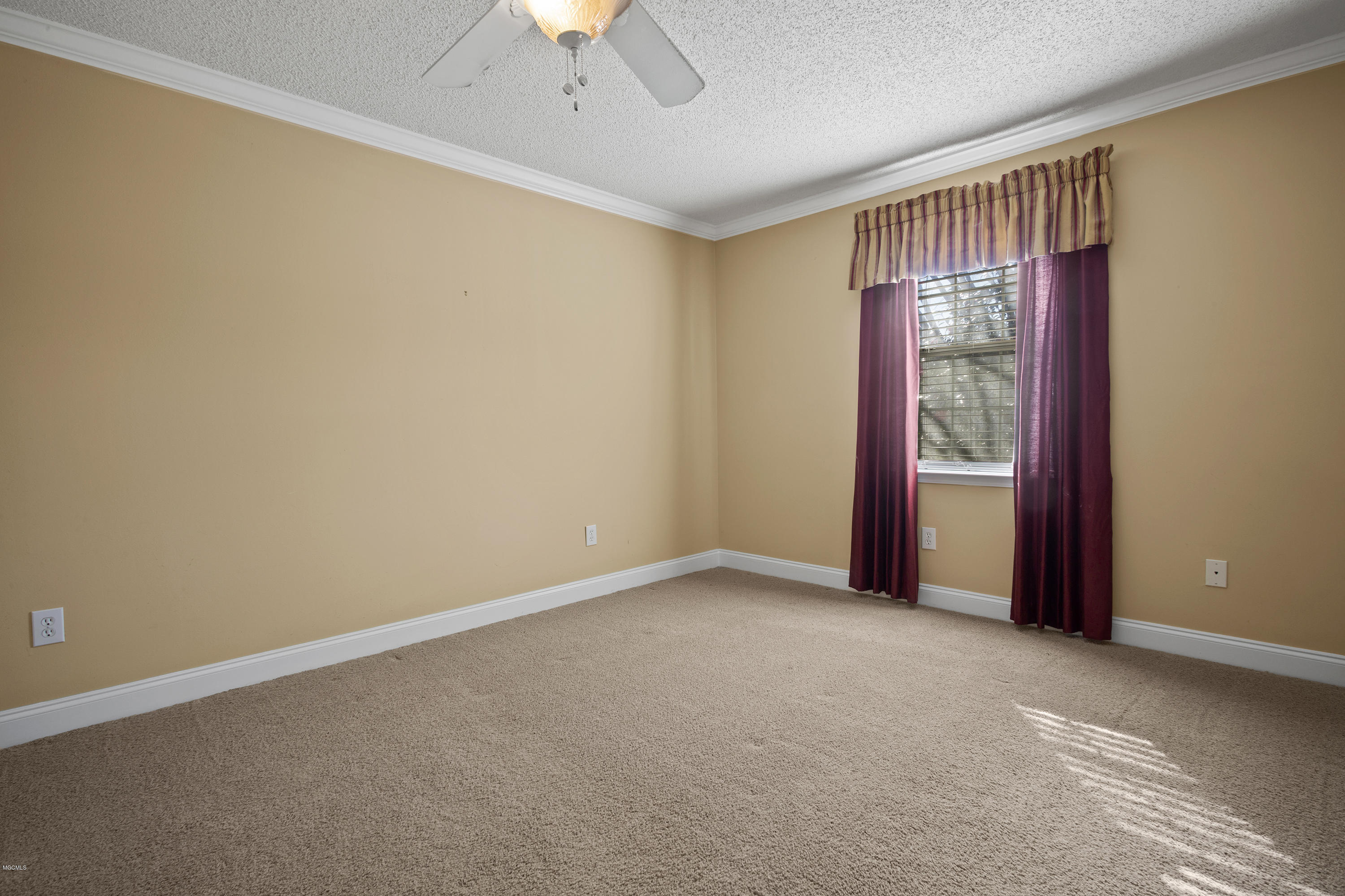 9316 Boyette Road Biloxi, MS 39532 - Photo 13 of 39 Master