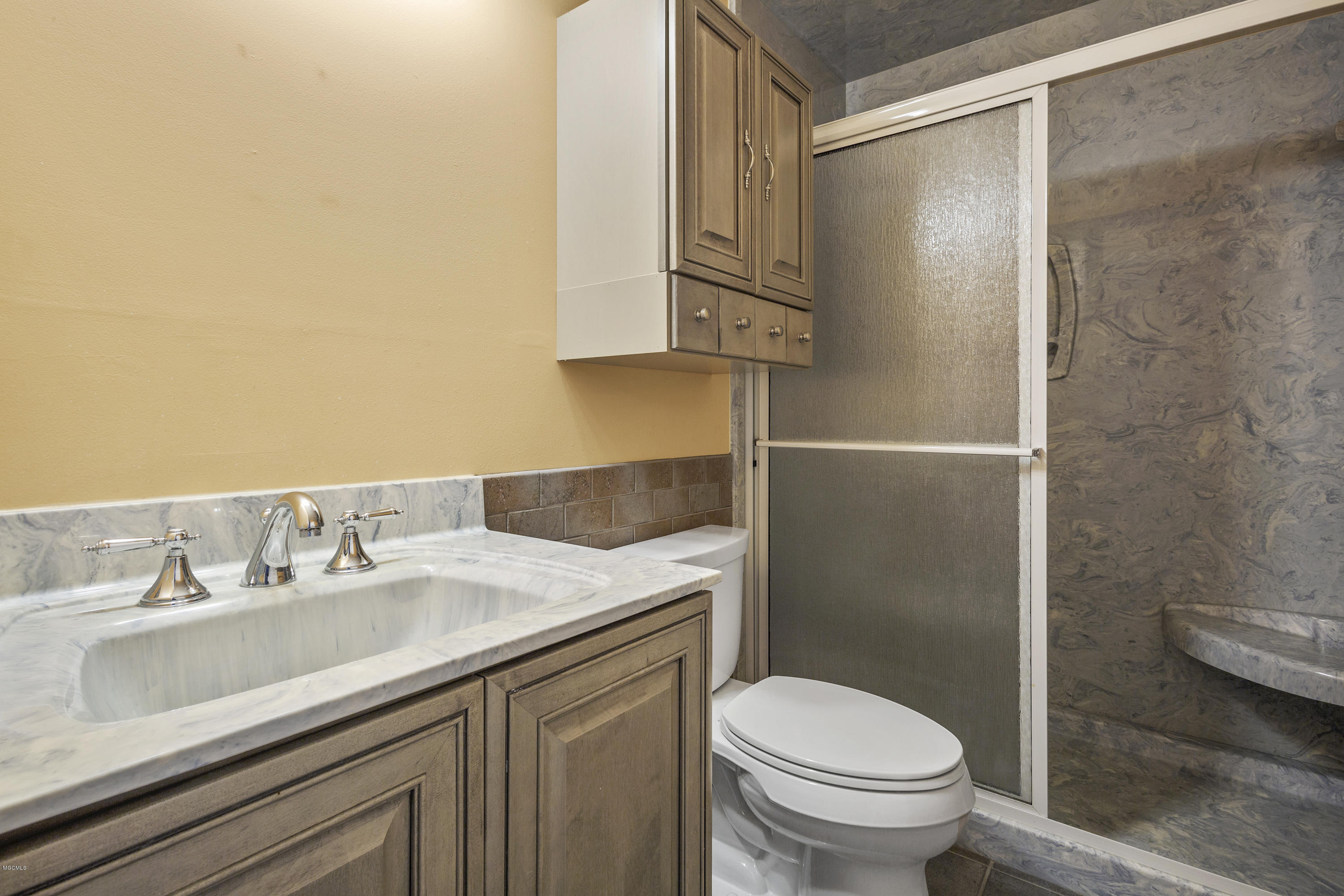 9316 Boyette Road Biloxi, MS 39532 - Photo 20 of 39 Bath