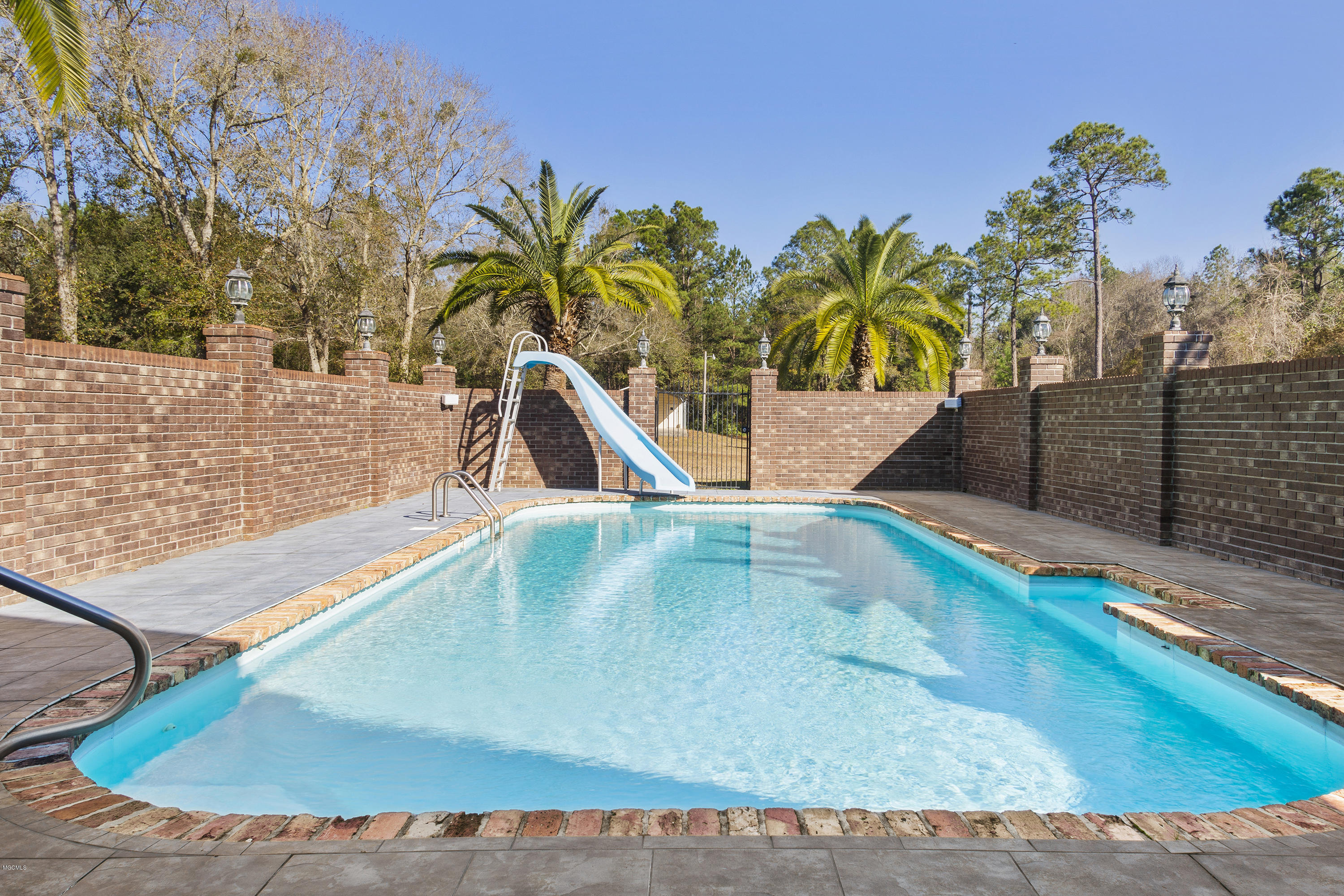 9316 Boyette Road Biloxi, MS 39532 - Photo 26 of 39 Pool