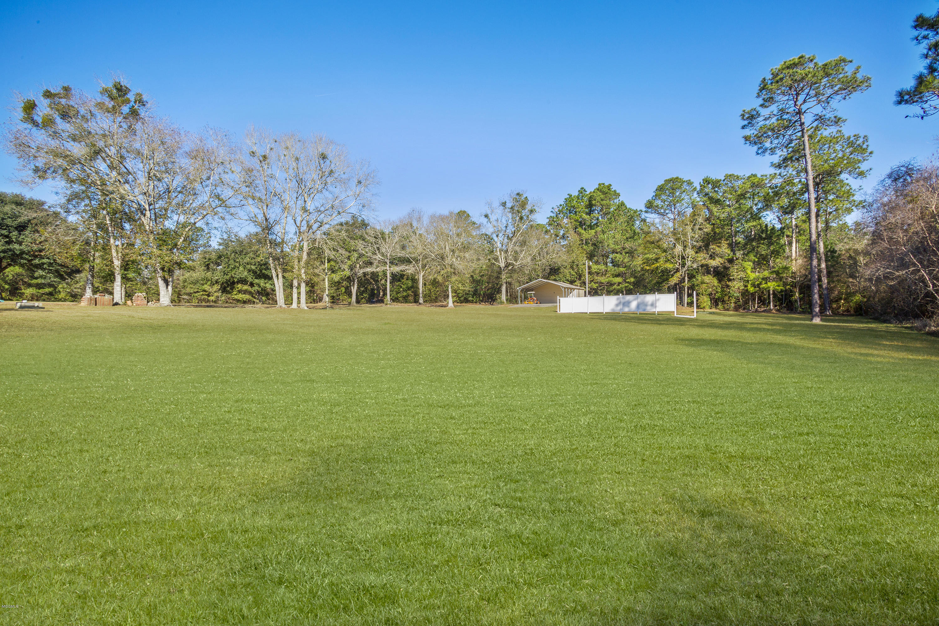 9316 Boyette Road Biloxi, MS 39532 - Photo 29 of 39 Yard