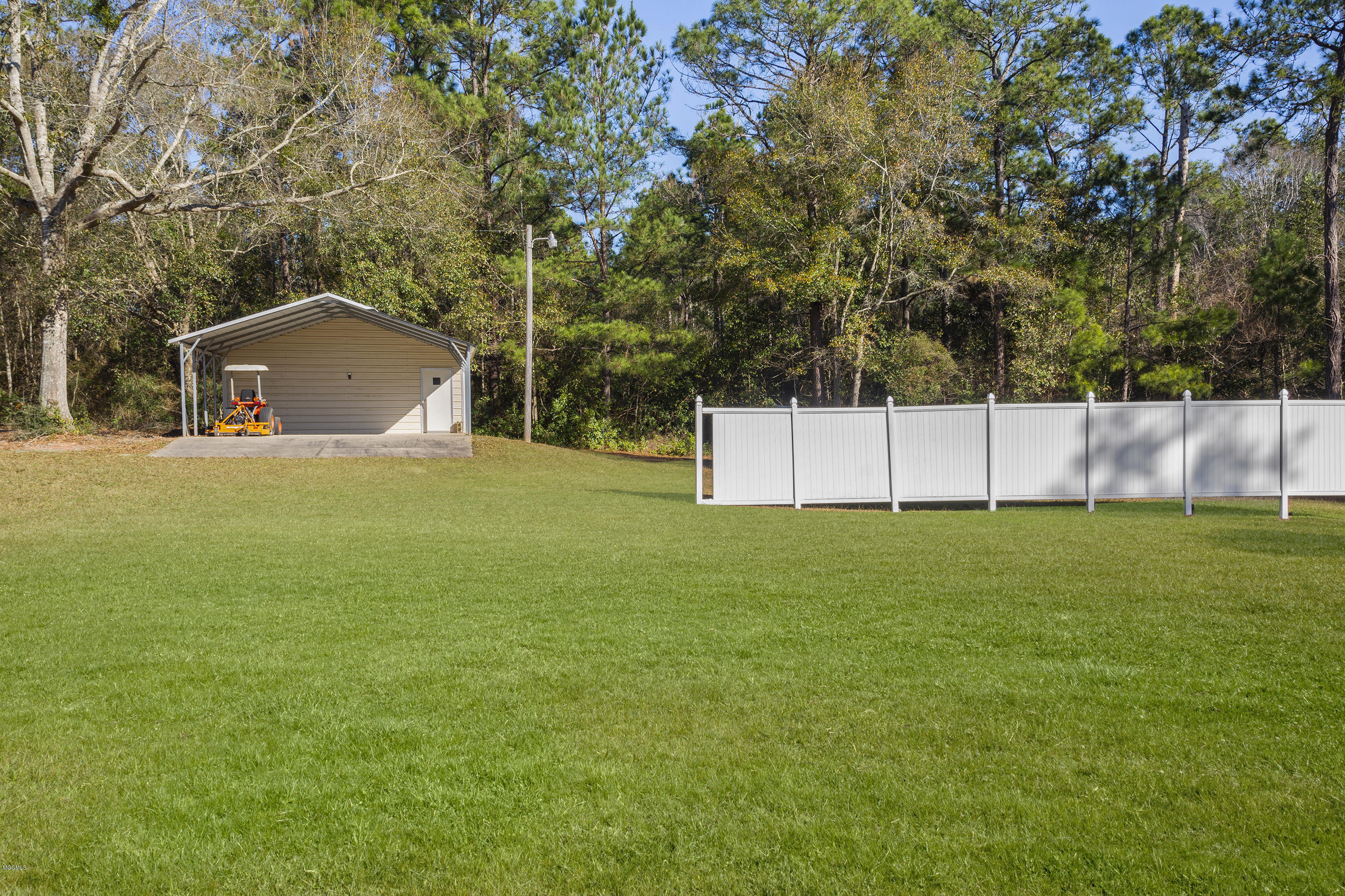 9316 Boyette Road Biloxi, MS 39532 - Photo 30 of 39 Yard