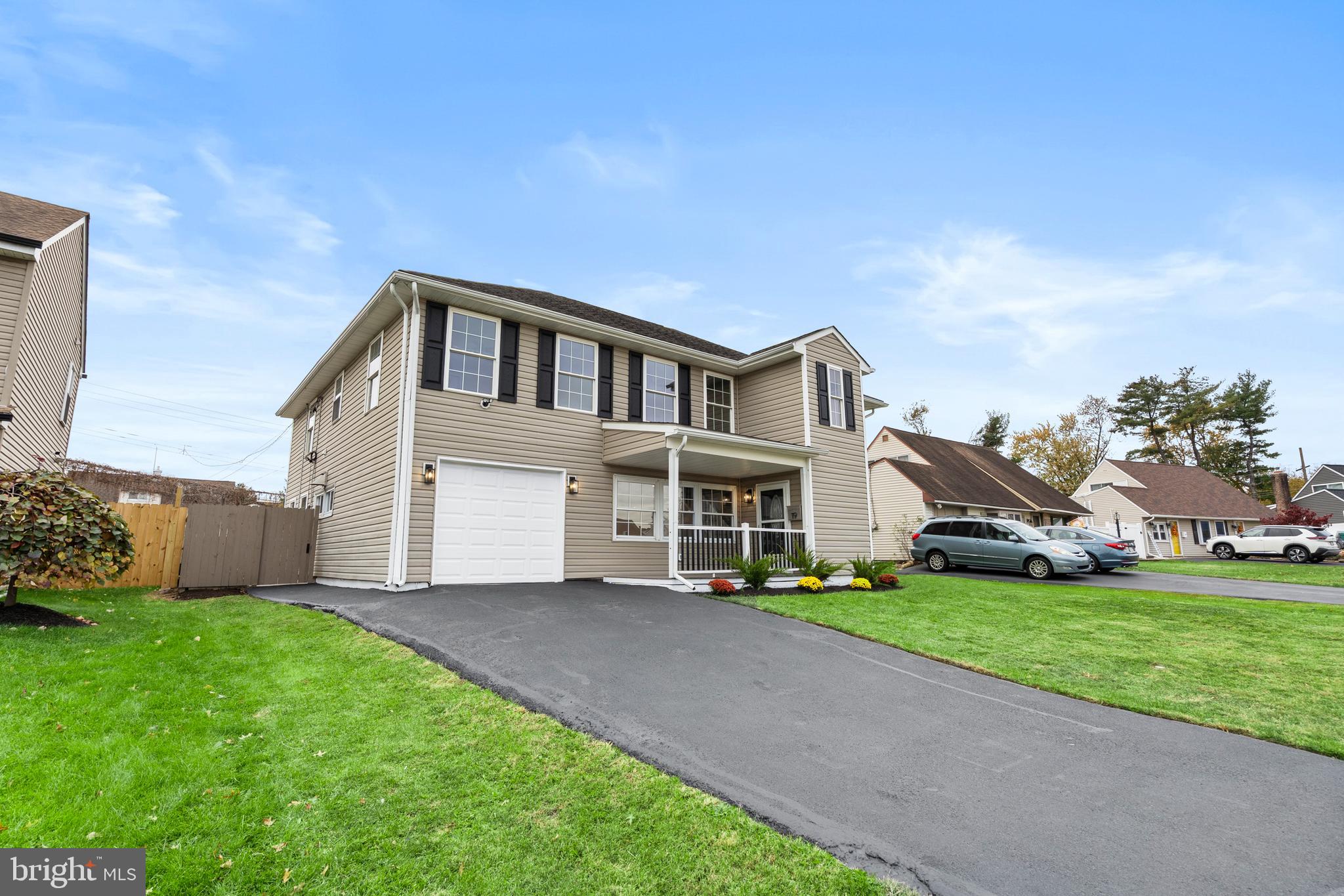 19 Prunewood Road Levittown, PA 19056 - Photo 3 of 48 Gallery Image 3
