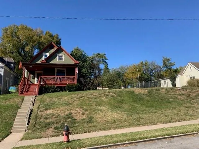 $130,000 | 2522 College Avenue, Kansas City, MO 64127