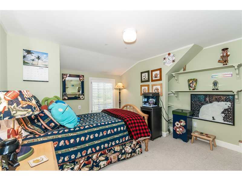 15 Old Stone Road Darien, CT 06820 - Photo 14 of 22 a bedroom with bed and a painting on the wall