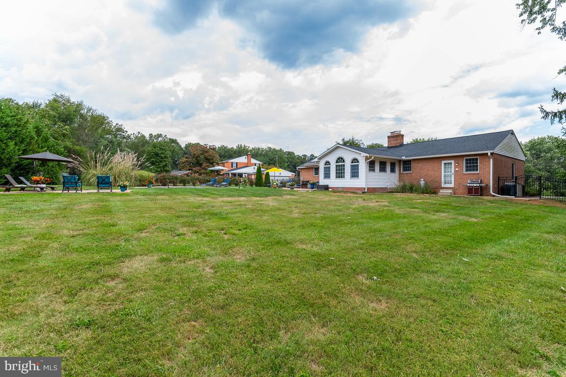 9823 Fox Hill Road Perry Hall, MD 21128 - Photo 38 of 49