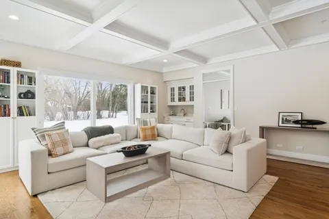 $1,149,000 | 1773 Andrew Court, Long Grove, IL 60047